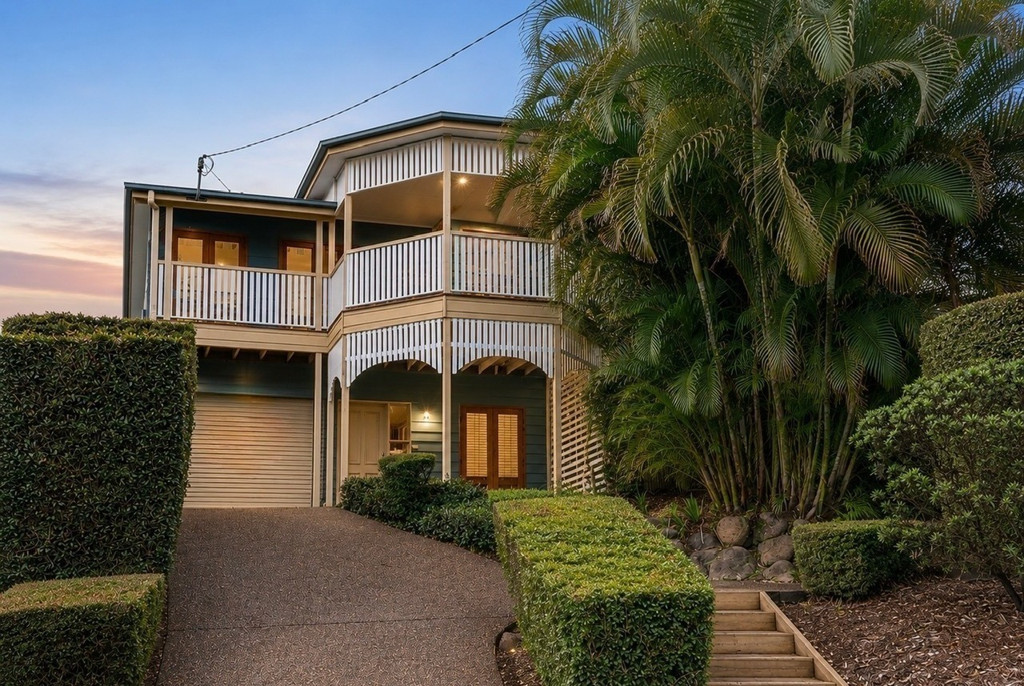 15A Valentine Street, Toowong QLD